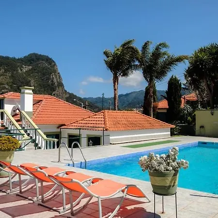 Hikers Haven Villa Sao Roque Do Faial Exterior photo