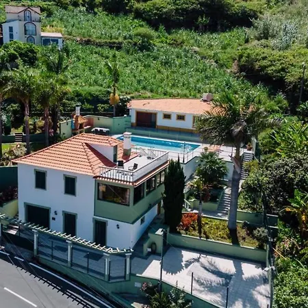 Hikers Haven Villa Sao Roque Do Faial Exterior photo
